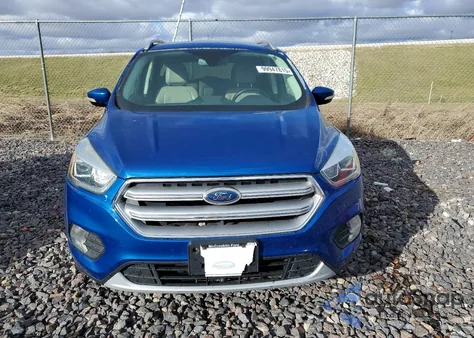 2017 Ford Escape Titanium z USA, uszkodzony, nr VIN 1FMCU0JD0HUB77926